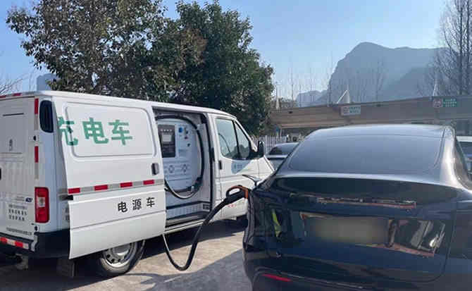 忠县汽车搭电
