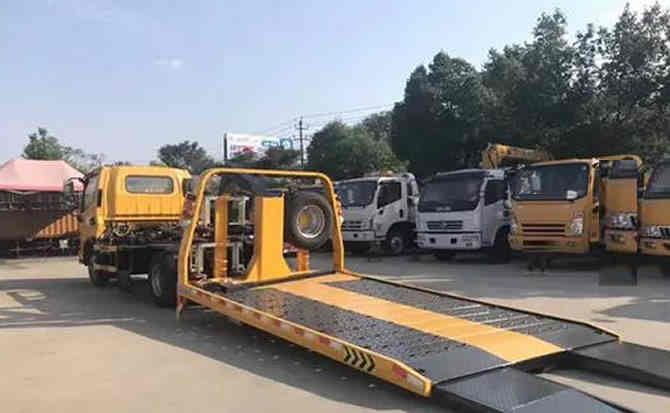 忠县汽车中途维修案例